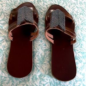 Unique handbeaded Swahili sandal slides.